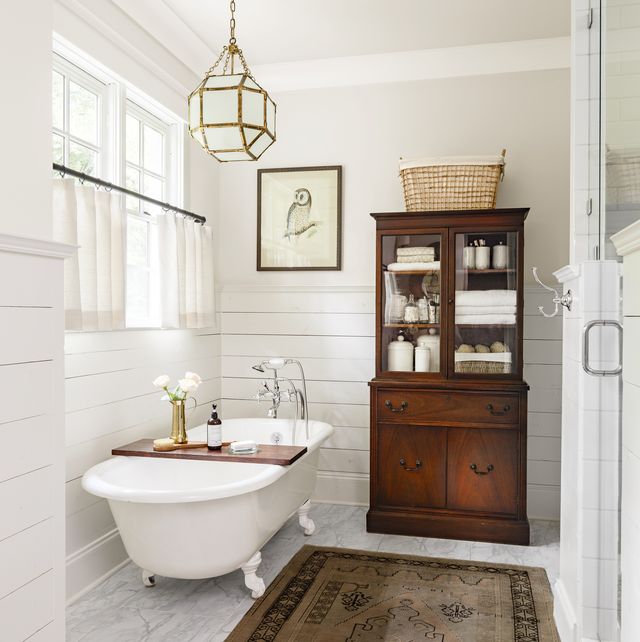 30 Best Clawfoot Tub Ideas for Your Bathroom - Decorating with .