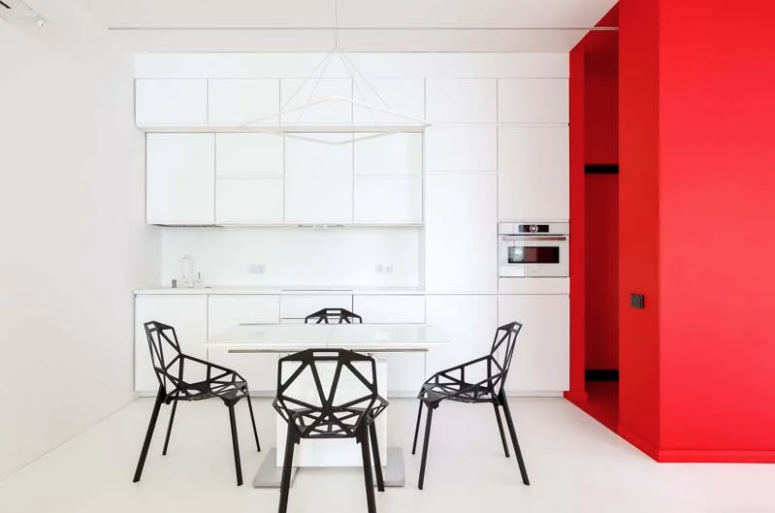 Colorful Minimalist Apartment Inspired By Mondrian's Artworks .
