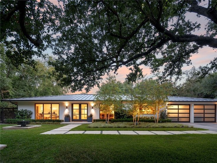 Contemporary Home, 6722 Norway Road, Dallas, Texas | Ranch house .