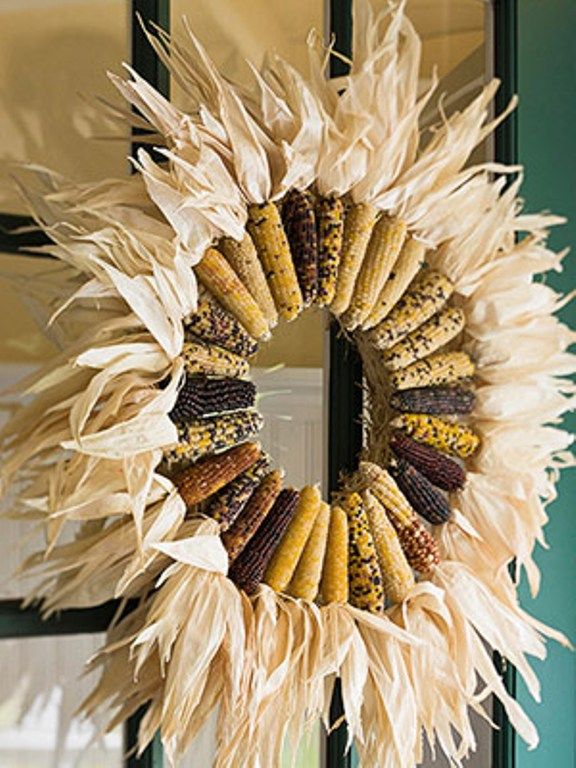 20 Cool And Colorful Thanksgiving Wreaths Ideas | DigsDigs | Fall .