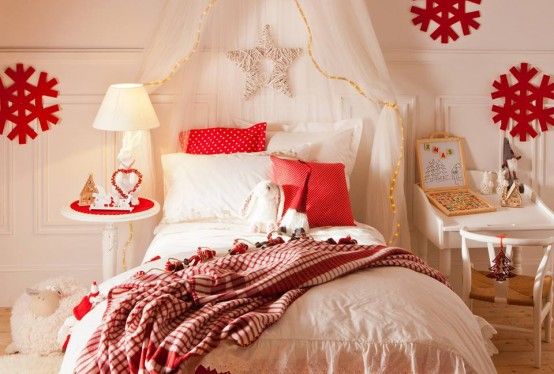 27 Cool And Fun Christmas Décor Ideas For Kids' Rooms (With images .
