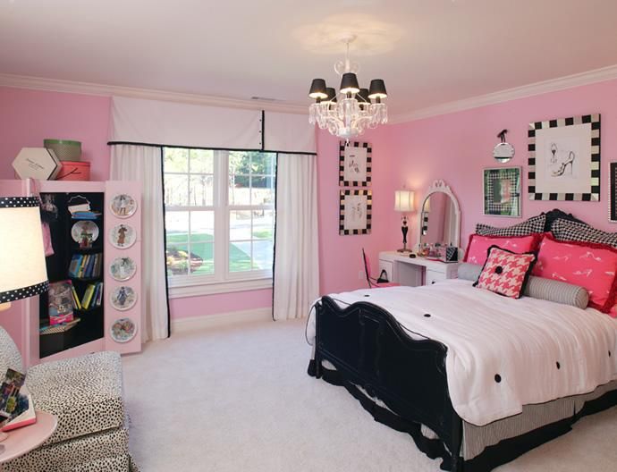 15 Cool Ideas For Pink Girls Bedrooms | Girl bedroom decor, Pink .