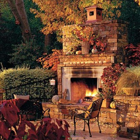 DIY -Welcome the Fall with Warm and Cozy Patio Decorating Ideas .