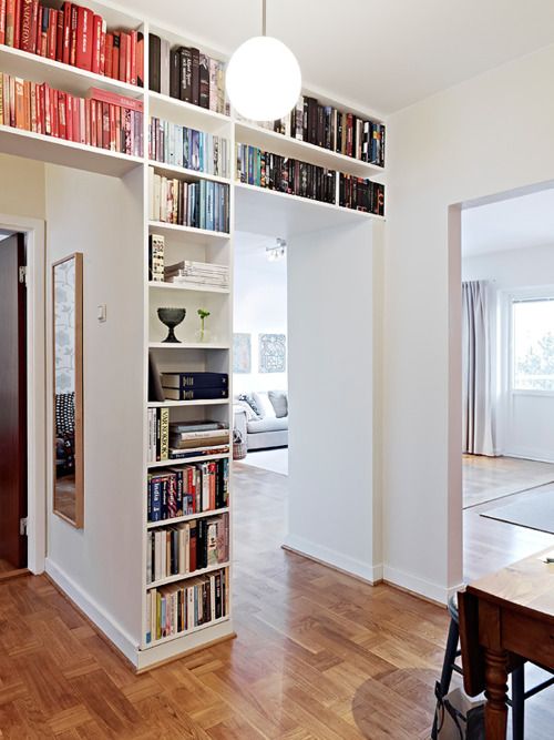 27 Doorway Wall Storage Solutions For Small Spaces - DigsDi