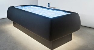 Drypool Bath Allows You To Relax Without Getting Wet - DigsDi