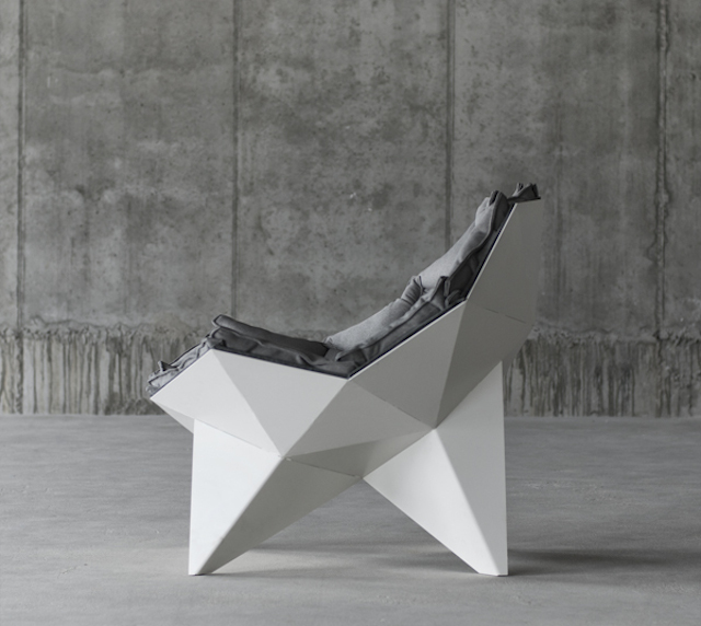 Beautiful Spherical and Geometric Chair – Fubiz Med