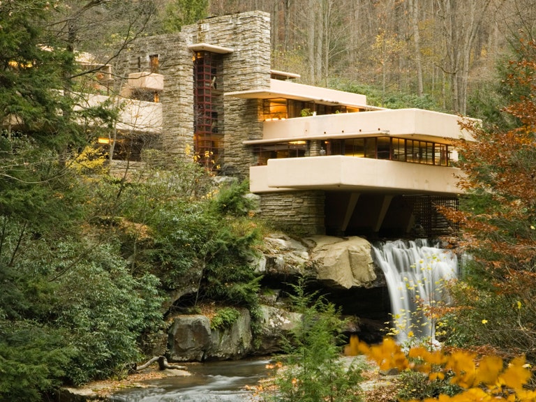 Frank Lloyd Wright's Beautiful Houses, Structures & Buildings .