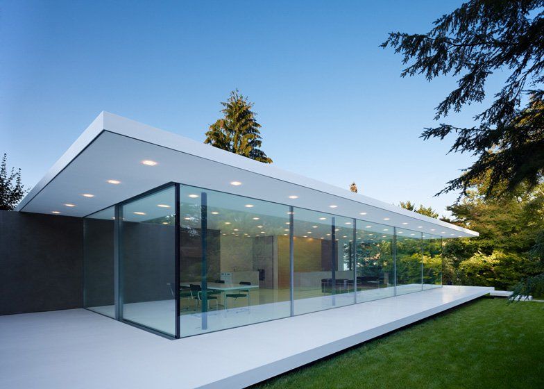 Slideshow: the glazed walls of this pavilion-like house in .