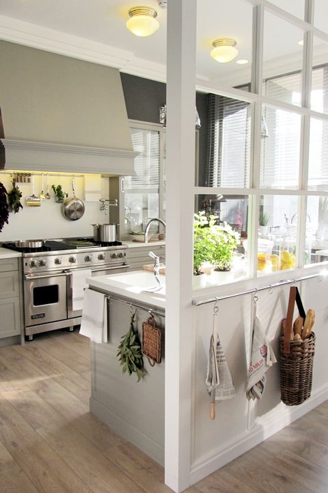 5 beautiful archways that will make you gasp | Grey kitchen .