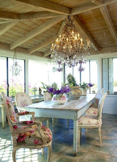 33 Inviting And Cute Vintage Dining Rooms And Zones - DigsDi