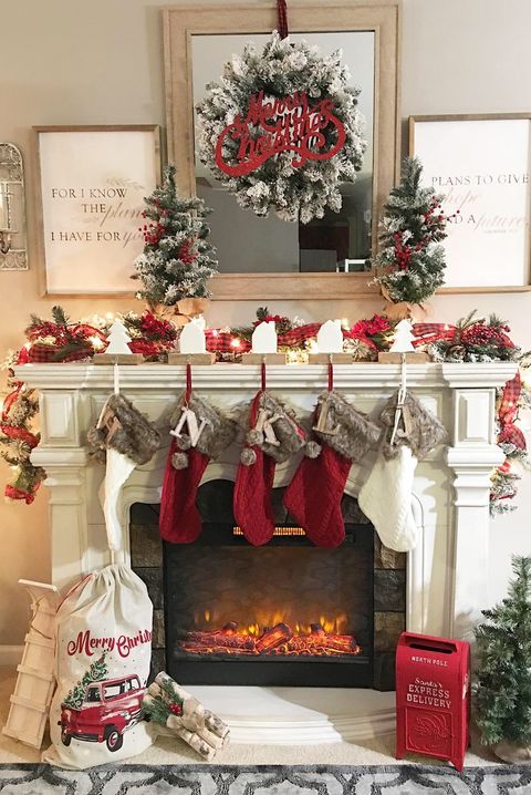 20+ Festive Christmas Mantel Ideas - How to Style a Holiday Mant