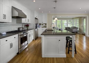 1940's Colonial Revival Remodel - Kitchen traditional-kitchen .