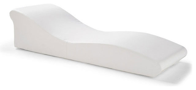 Modern Outdoor Chaise Lounge, White Cushioned - Contemporary .