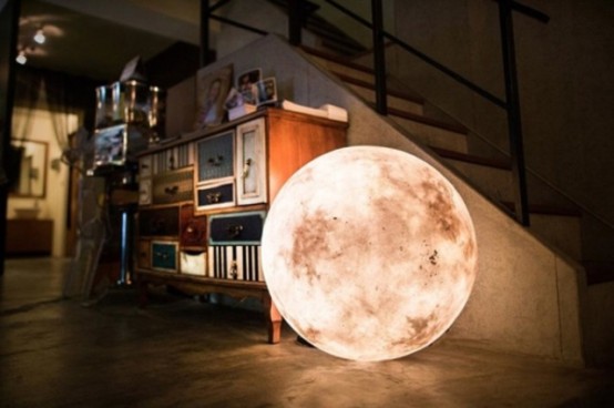 Moon In Your Home: Dreamy And Romantic Luna Lamp - DigsDi