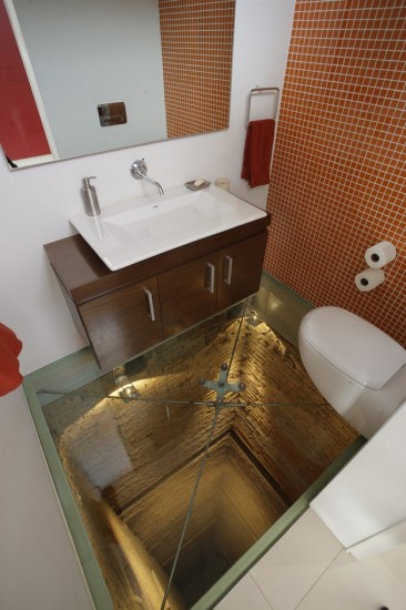 10 The Most Cool And Wacky Bathrooms Ever - DigsDi