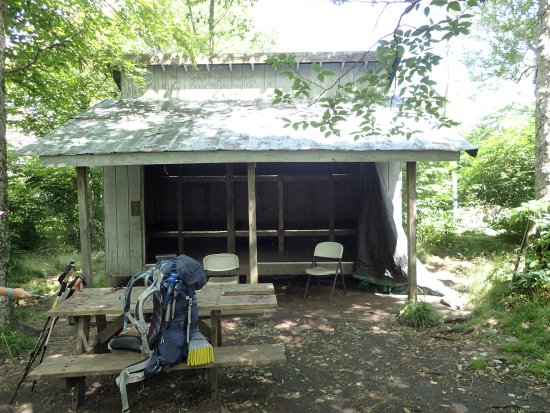 Bald Mountain Shelter - Picture of Bald Mountain Shelter, Mars .