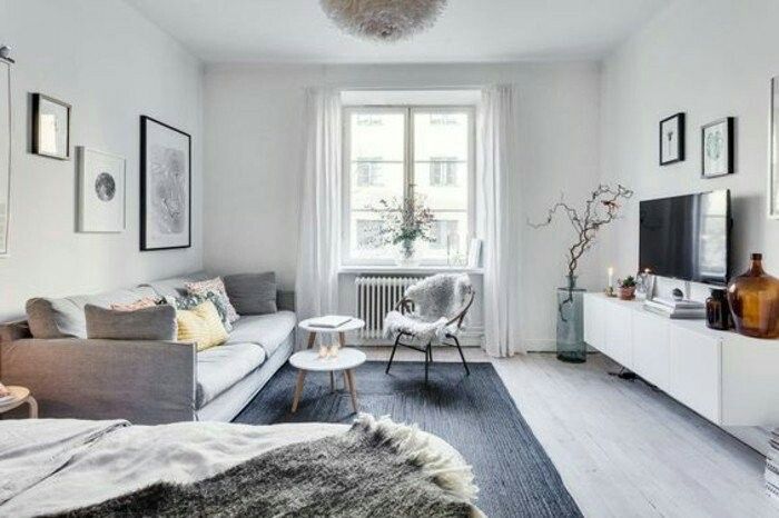 Studio apartment decor inspiration: neutral colors and gallery .