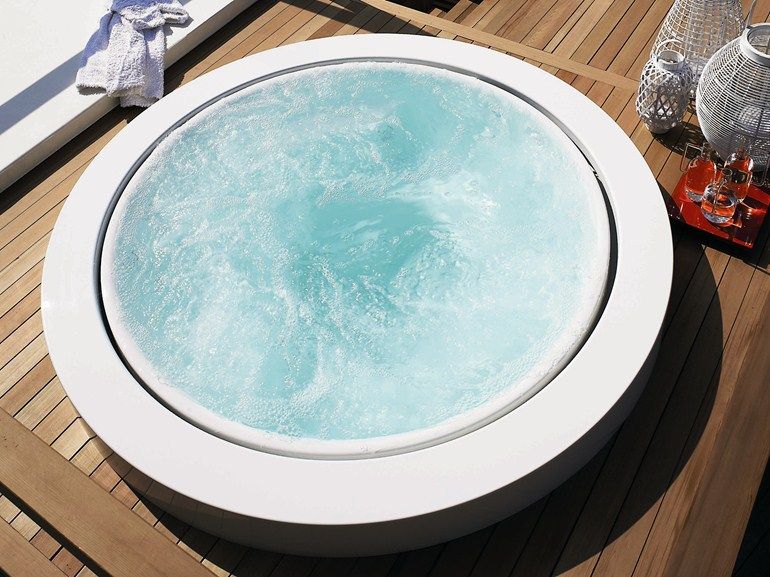 Built-in round hot tub MINIPOOL Outdoor Collection by Kos by .