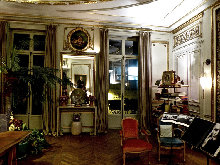 A Peek Inside a 19th Century, Parisian Apartment – Parlez-Vous .