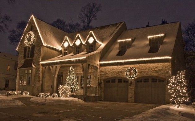 The Best 40 Outdoor Christmas Lighting Ideas That Will Leave You .