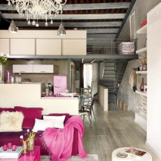Vintage Loft Home in Barcelona. Antique pieces mixed with vintage .
