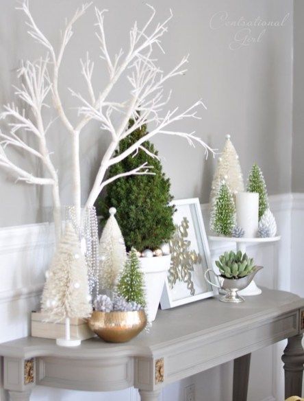 99 Welcoming and Cozy Christmas Entryway Decoration Ideas .