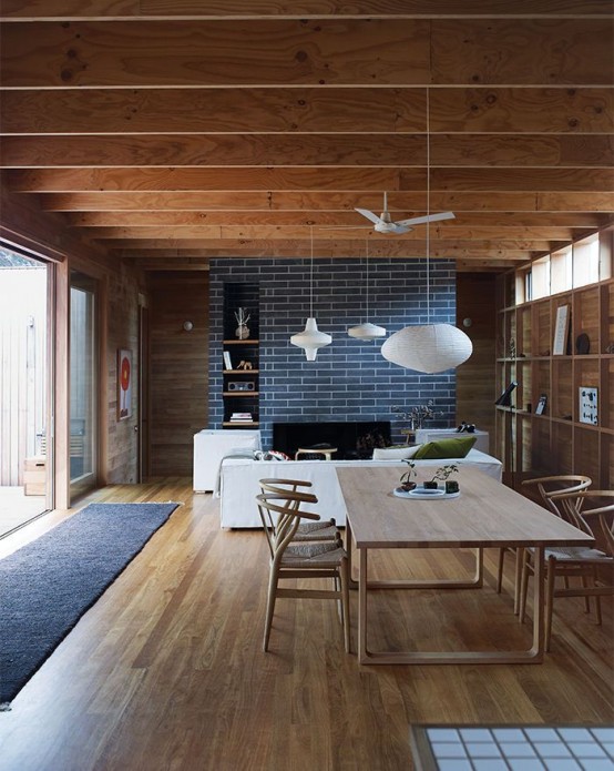 22 Wood-Clad Interior Ideas To Warm Up In The Winter - DigsDi