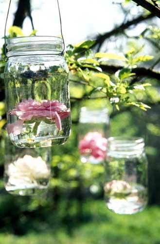 Mason Jars In Home Decor The Versatile Appeal of Mason Jars in Stylish Home Settings