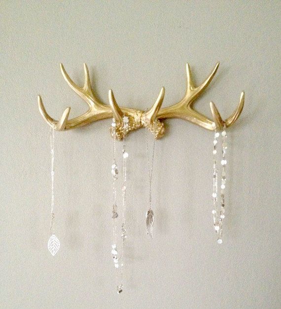 Antler Holders And Hooks Elegant and Rustic Decor for Your Walls