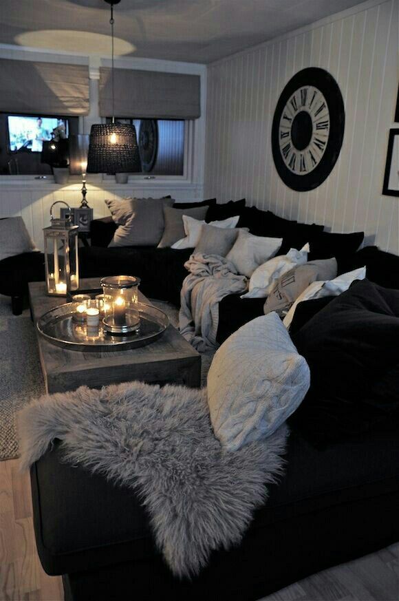 Black And White Living Room Furniture Striking Monochrome Choices for Your Living Room Decor