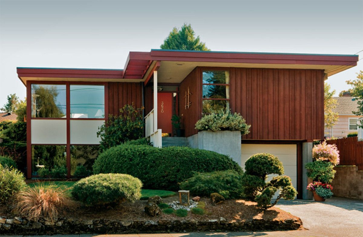 Mid Century Home With Skylights Elegant Residence Enhanced by Natural Light from Skylights