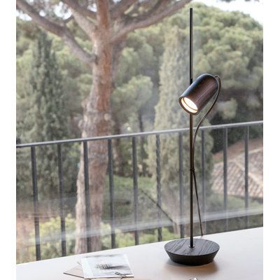 Minimalist Interaction Lamp Sleek and Stylish Lamp Design for Modern Spaces