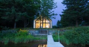 Minimalist Lakeside Cottage