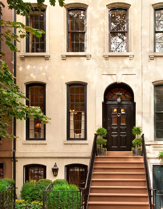 New York Townhouse Luxurious Living in Manhattan Brownstone