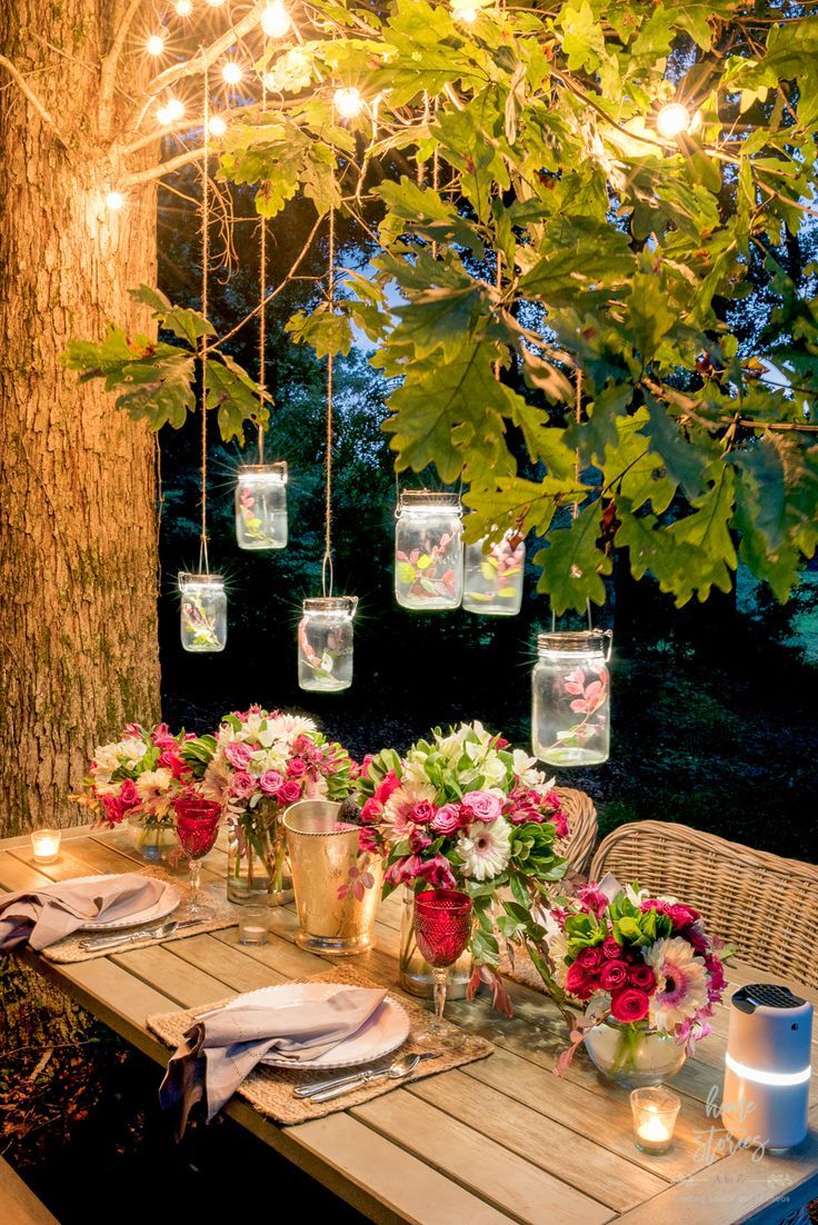 Outdoor Christmas Table Settings Create Festive Holiday Dining with Stylish Outdoor Decor