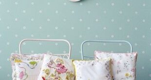 Polka Dot Home Decor Ideas