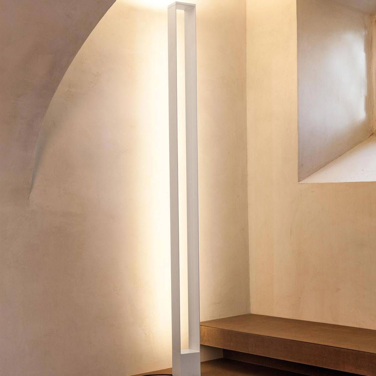 Tru Floor Lamp A Sleek Modern Lighting Solution for Your Home