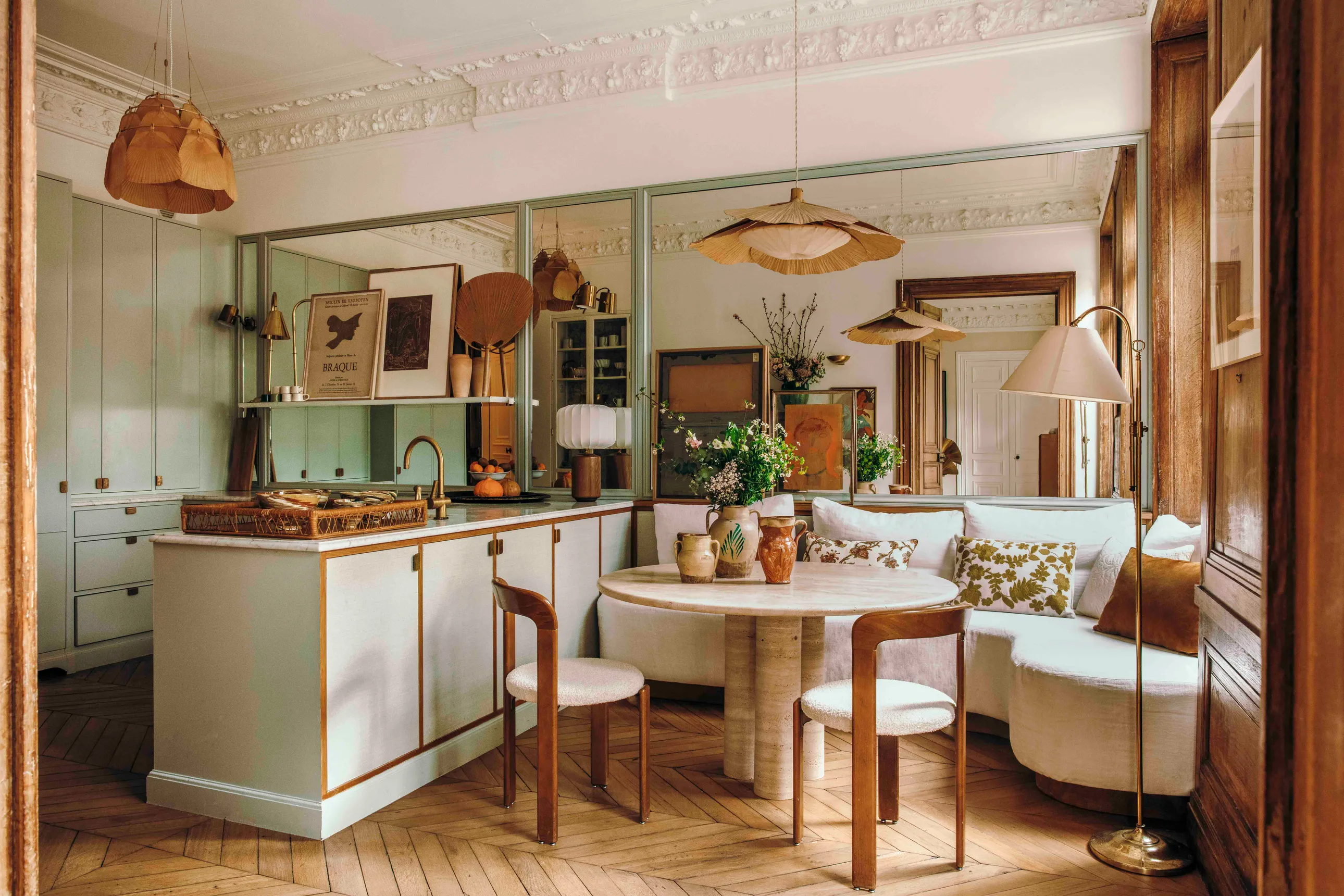 Vintage Inspired Home Discover Charming Décor Trends from the Past for Your Home